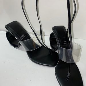 Circle heel sandals